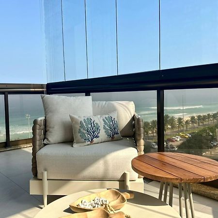 Lindo Apto No Melhor Lugar Da Barra Da Tijuca! Com Uma Vista De Tirar O Folego, Frente Para O Mar! Totalmente Equipado E Decorado Ao Lado Dos Melhores Hoteis E Quiosques Da Barra! Portaria 24H, Piscina, Sauna, Jacuzzi, Academia, Garagem, Wi-Fi, Lavan Рио-де-Жанейро Экстерьер фото