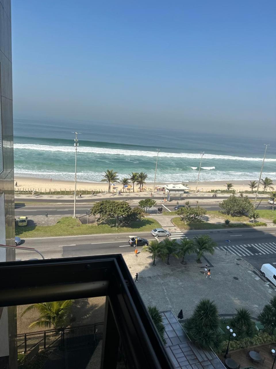 Lindo Apto No Melhor Lugar Da Barra Da Tijuca! Com Uma Vista De Tirar O Folego, Frente Para O Mar! Totalmente Equipado E Decorado Ao Lado Dos Melhores Hoteis E Quiosques Da Barra! Portaria 24H, Piscina, Sauna, Jacuzzi, Academia, Garagem, Wi-Fi, Lavan Рио-де-Жанейро Экстерьер фото
